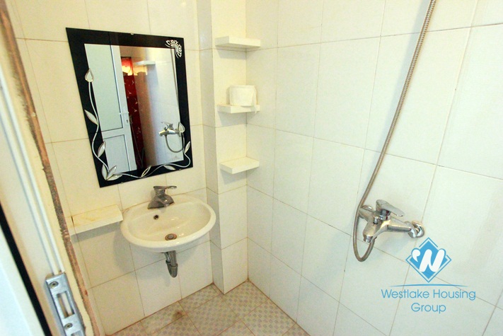 Cozy house for rent in Nghi Tam Village, Tay Ho, Hanoi